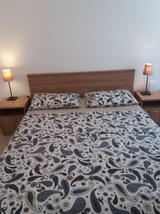 Apartment Promenada ซริกเวนิซา ภายนอก รูปภาพ